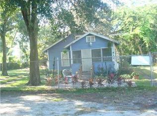 614 Shepard Ave, Apopka, FL 32712