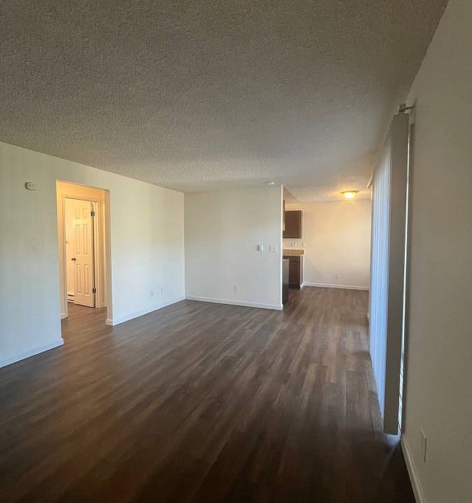 1st image of 18207 1st Ave S #Bb