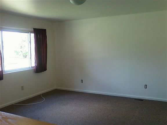 Macel family room 2
