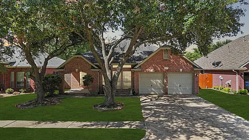 10415 Courtley St Photo 1