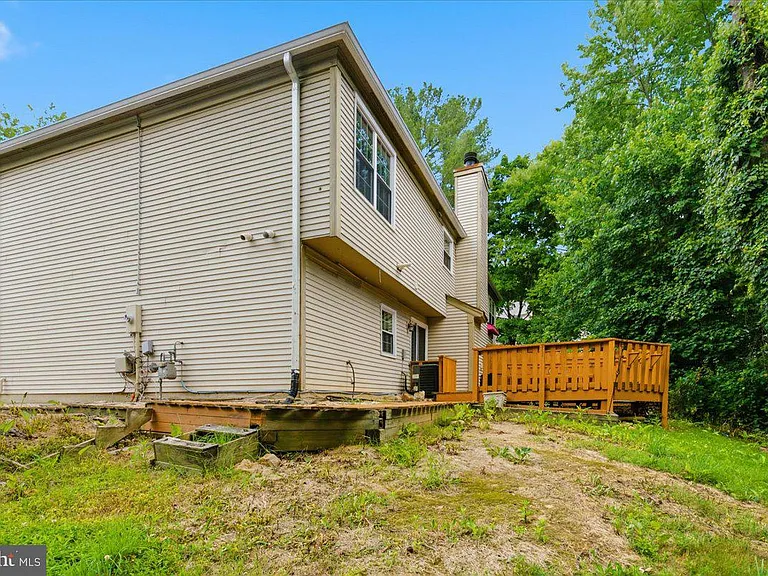 10598 Reeds Landing Cir — Photo 34