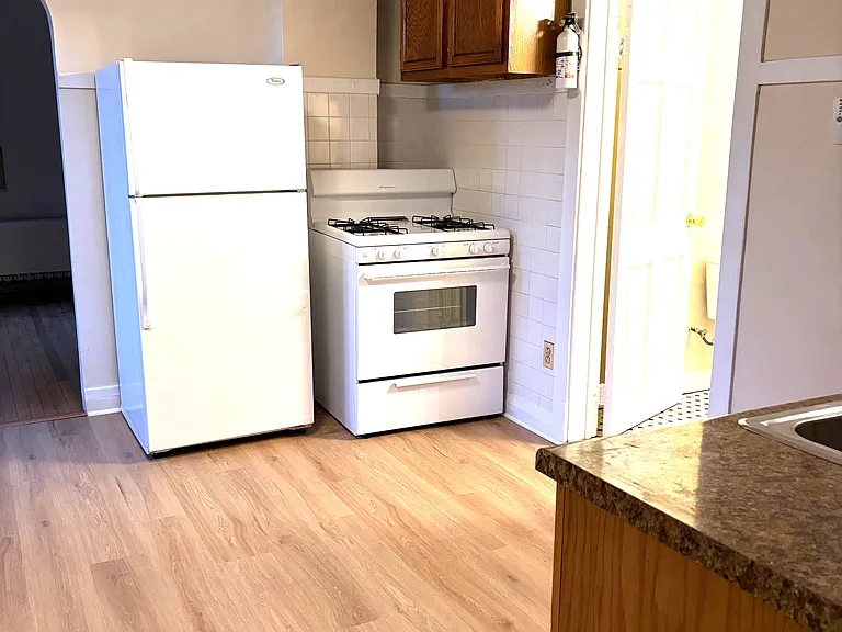 3003 N Ashland Ave #CH-2 — Photo 8