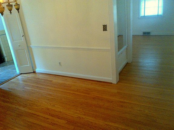 Dining Room & Foyer