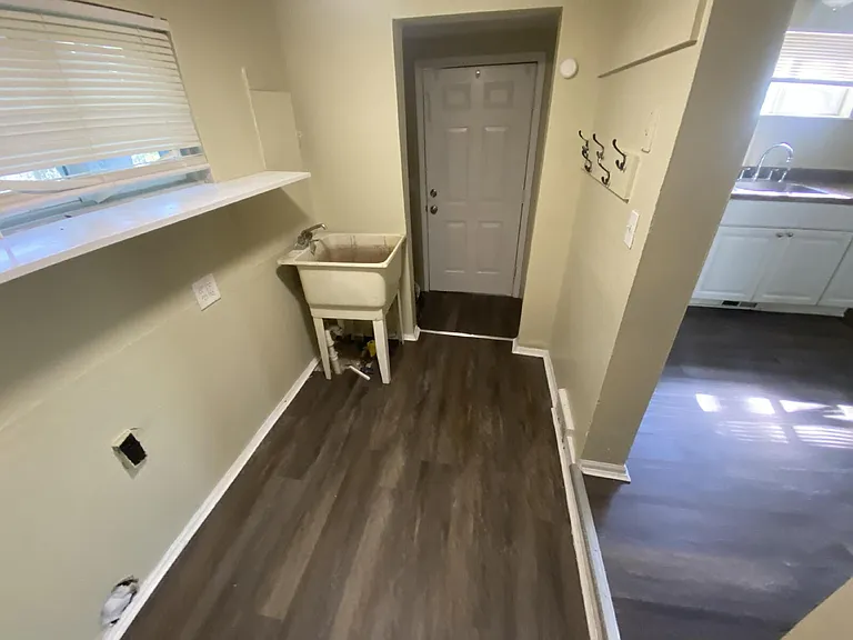 7067 Studebaker Ave — Photo 8