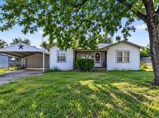 525 Chestnut St, Baird, TX 79504
