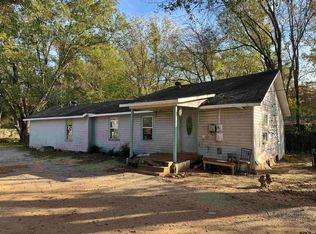 140 County Road 4133d, Henderson, TX 75652