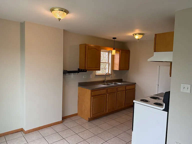 101-103 Bannon Dr #103H — Photo 14