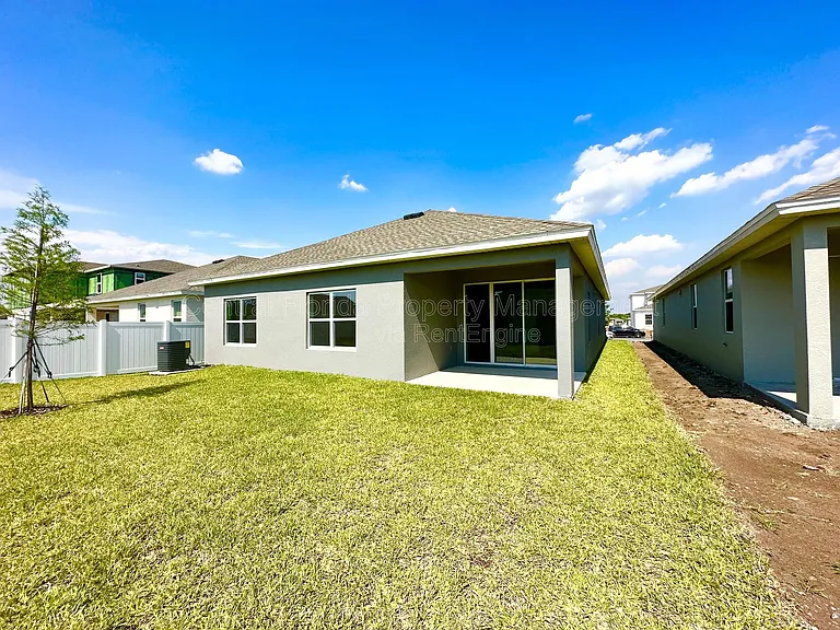 1166 Silo Dr — Photo 25