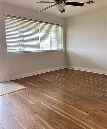2nd image of 8712 Livingston Ave APT H