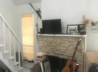 104 W 35th St APT 4, Austin, TX 78705