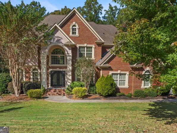 127 Tasha Cir, Ellenwood, GA 30294