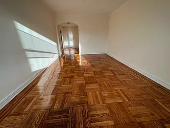 265 Quentin Road, #G4