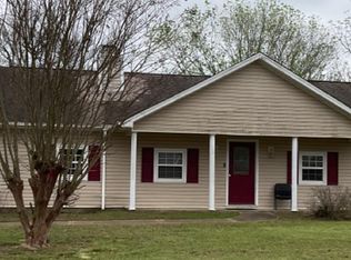 208 Woodcarver Trl, Warner Robins, GA 31093