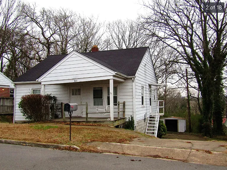 800 Fleming St — Photo 2