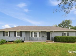 8311 Elm Ave, Raytown, MO 64138