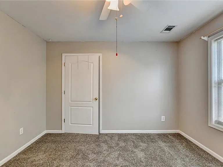 2899 Savannah Walk Ln — Photo 15