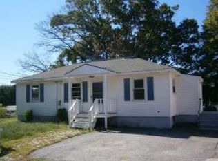 22 Westdale St, Worcester, MA 01604