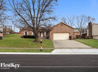 9542 Newgate Ln, Cincinnati, OH 45231