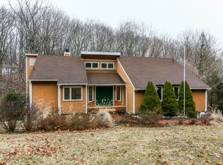 1502 Glenside Rd, Downingtown, PA 19335