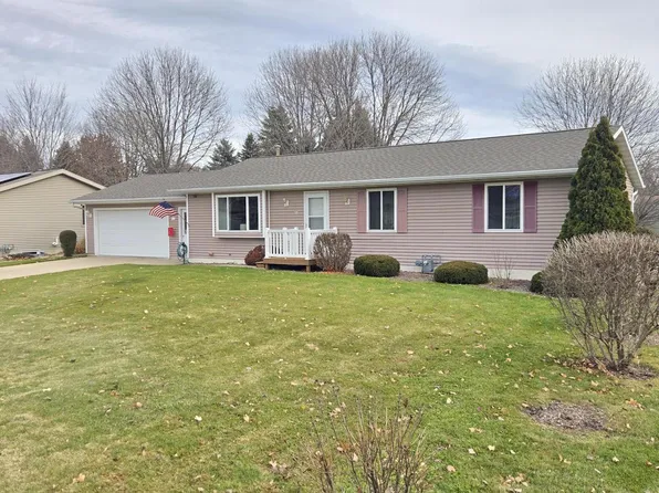 631 Wilkes Court, Ripon, WI 54971