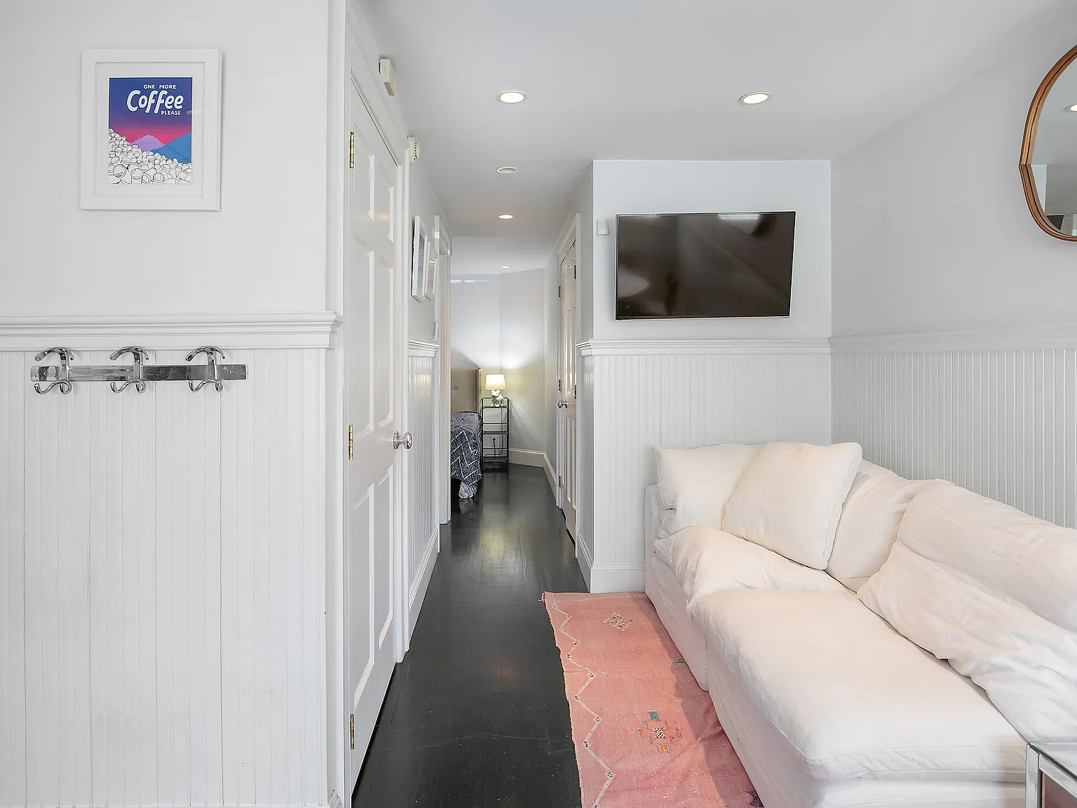 1 bed, 500 sqft, $2,100 — Photo 4