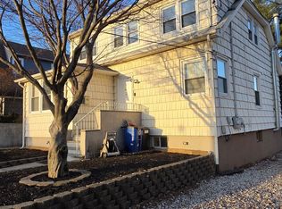 757 Ray Ave #2, Ridgefield, NJ 07657