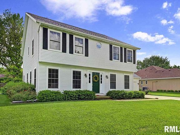 2nd image of 106 N Northaven Ct