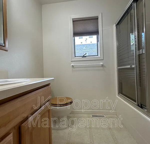 3209 Wild Rose Ln — Photo 16