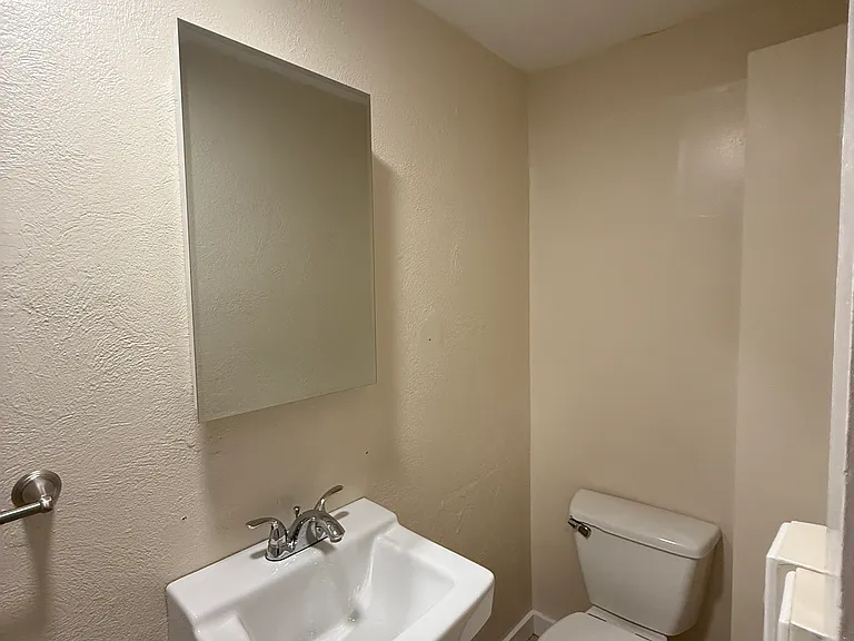 218 Main St #3 — Photo 2