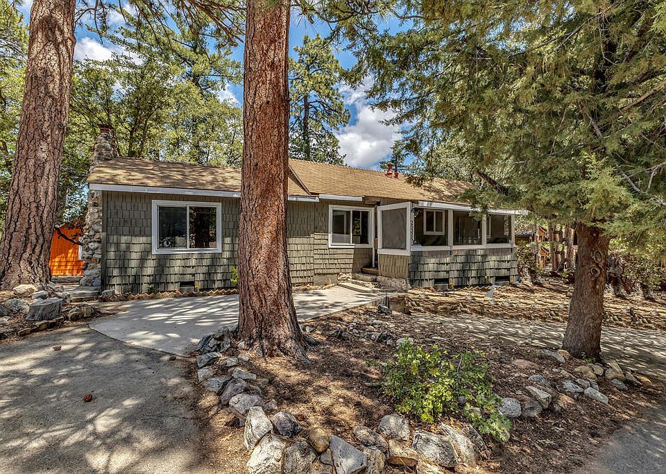 1st image of 25325 Marion Ridge Dr
