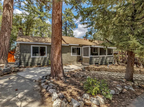 25325 Marion Ridge Dr, Idyllwild, CA 92549