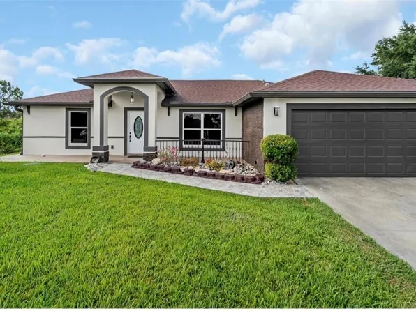 2705 41st St W, Lehigh Acres, FL 33971
