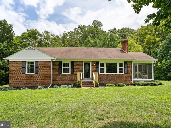 16007 Tanyard Rd, Upper Marlboro, MD 20772