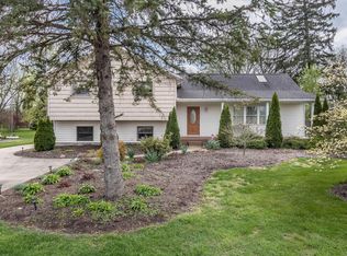 679 Shrine Rd, Springfield, OH 45504