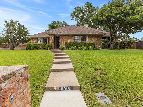 2nd image of 6501 Lake Side Cir
