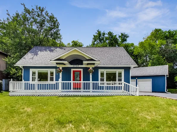 10S328 Jamie Ln, Willowbrook, IL 60527