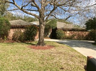 13027 Thatcher Dr, Houston, TX 77077