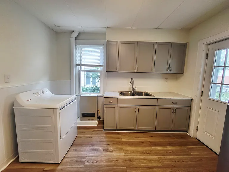 306 Ridge St #2 — Photo 2