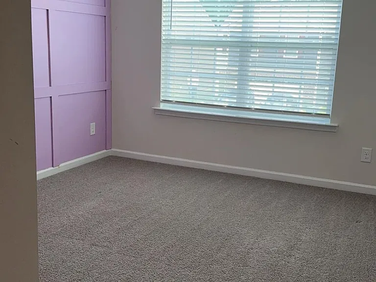 2039 Redstone Dr — Photo 8