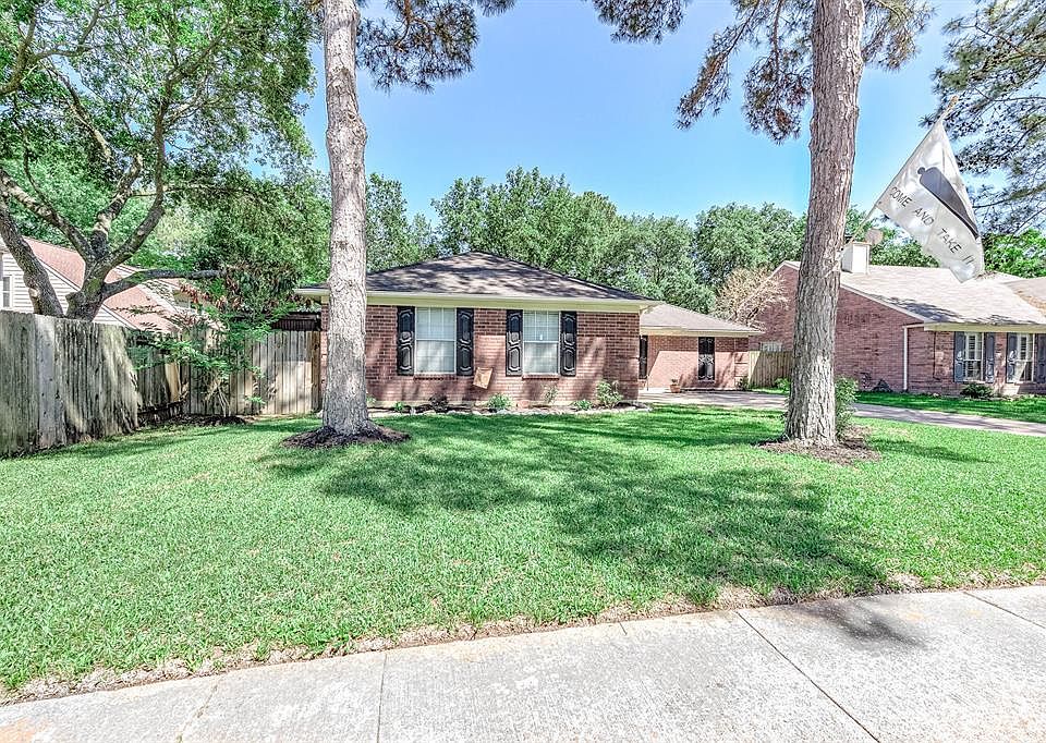 Welcome home to 9315 Bayou Bluff Drive!