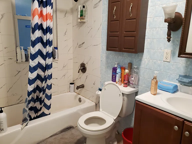 128 Glenville Ave #1 — Photo 23
