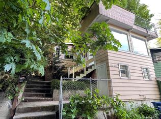 2340 Halleck Ave SW, Seattle, WA 98116