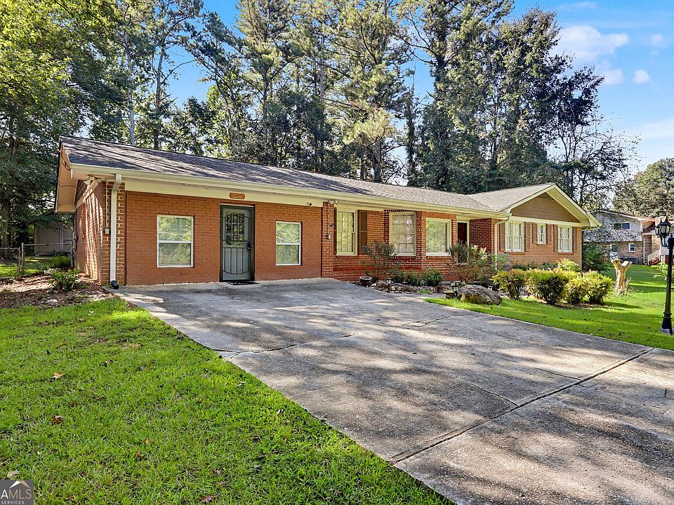 1st image of 2246 Rhett Ct