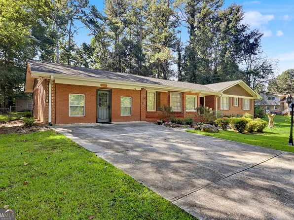 2246 Rhett Ct, Lawrenceville, GA 30044