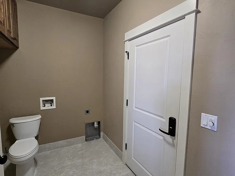 2914 Karlee Dr — Photo 34