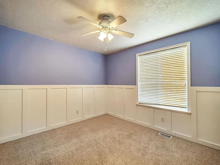 2409 W Adelaide Dr — Photo 15