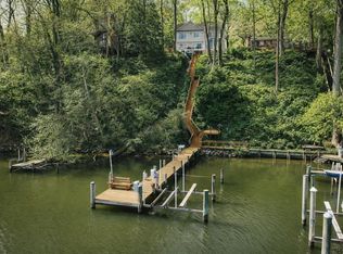 928 Waterview Dr, Crownsville, MD 21032