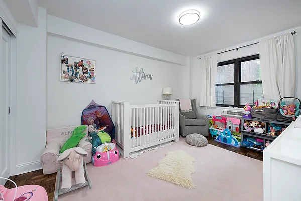 Rented by Living New York | media 7