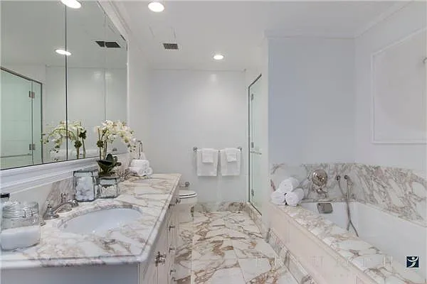 Rented by Triumph Property Group | media 24