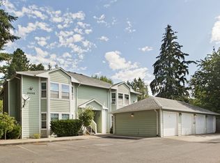 21045 SW Alexander St APT B, Aloha, OR 97003